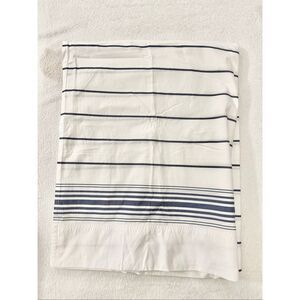 Tommy Hilfiger blue and white stripe bedsheet - full bed size